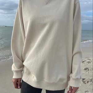 Brandy Melville oversized crewneck worn once